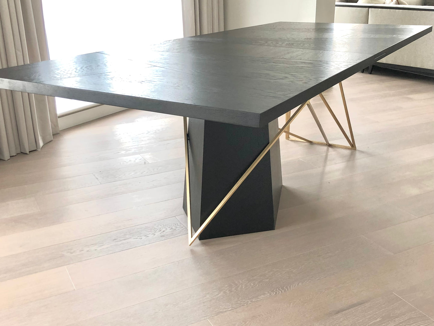 The Apsley Dining Table