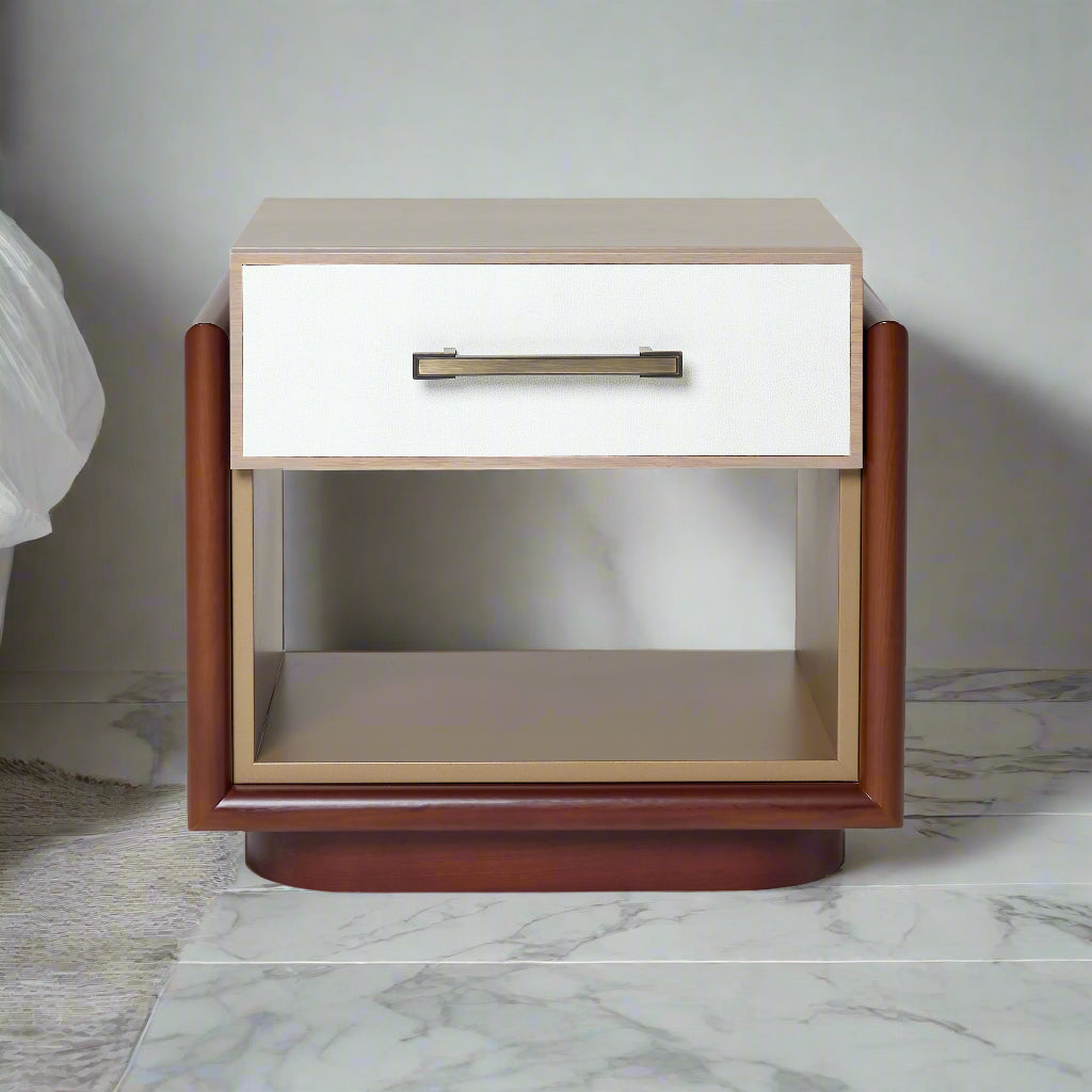 The Hampton Bedside