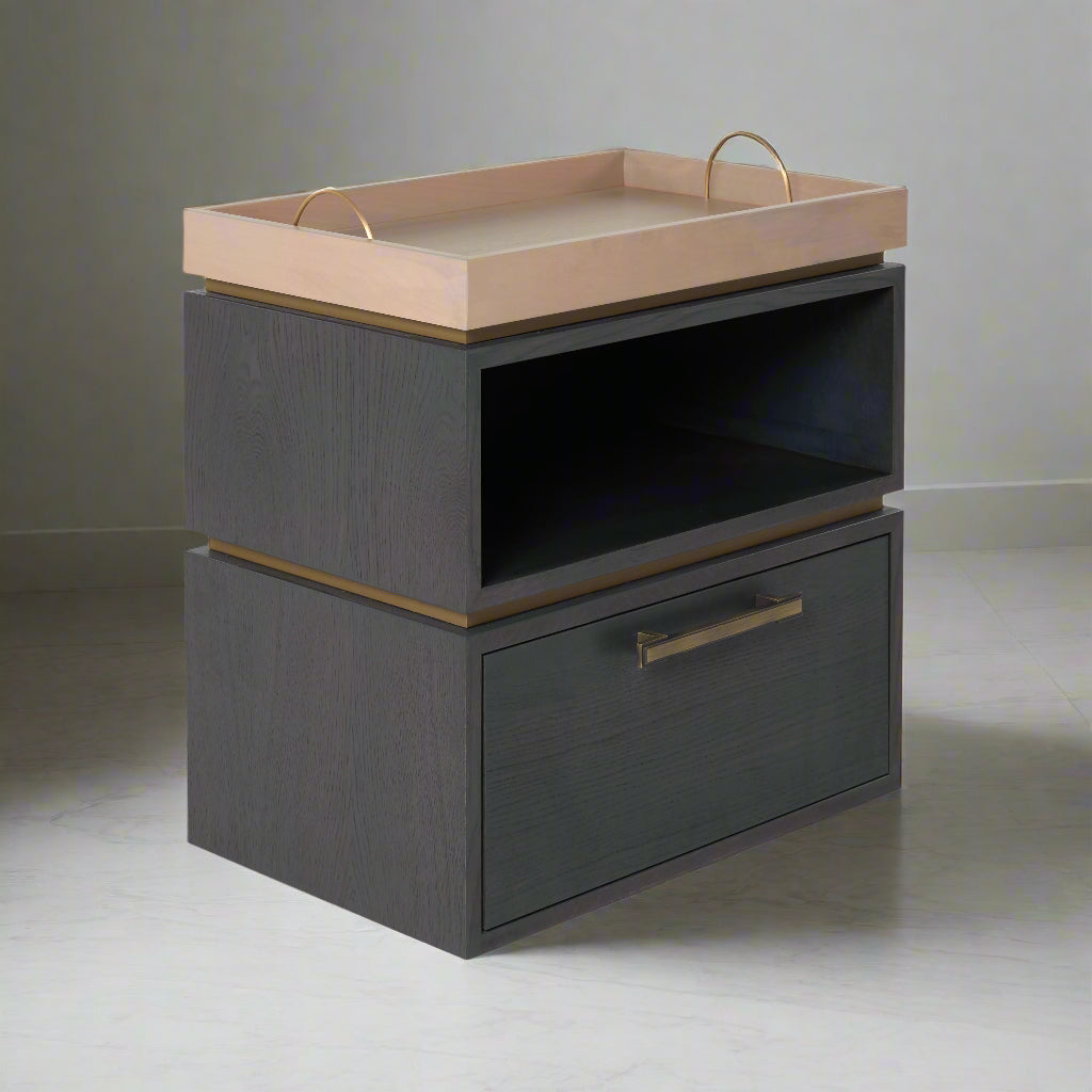 Le Garrick Bedside