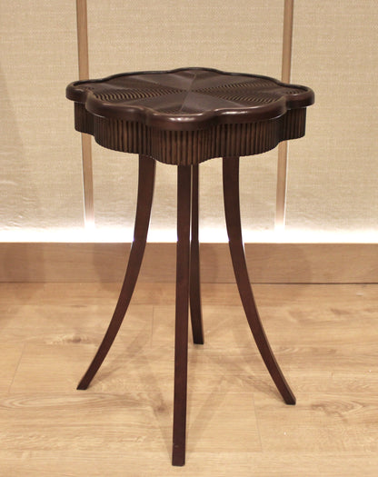 The Octo - side table