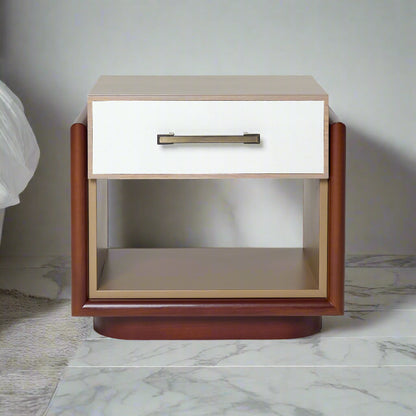 The Hampton Bedside