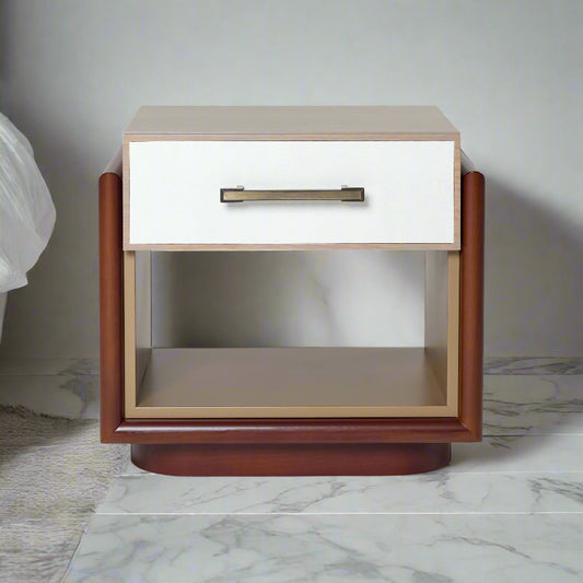 The Hampton Bedside