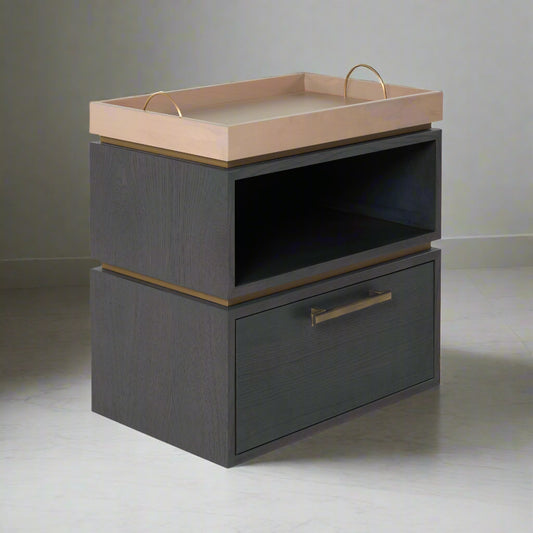 Le Garrick Bedside